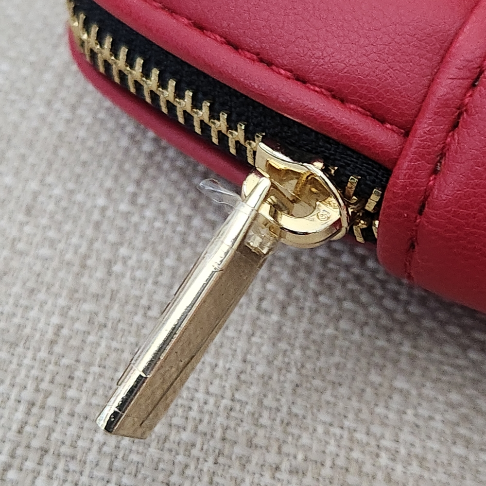 NWOT Yves Saint Laurent Beaute Cosmetic Bag - Picture 8 of 12